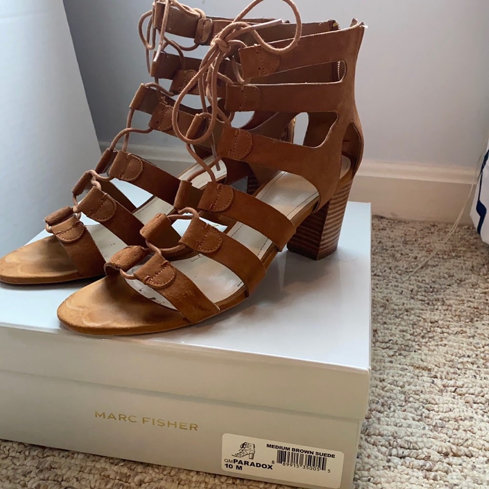 Marc Fisher Paradox Suede heel
